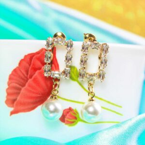 Beautiful Rectangle Ad Stone Earrings with Pearl