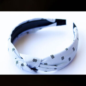 BB Design Fabric Knot Hairband – Lite Blue