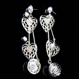Cute Heart Dangler Earrings