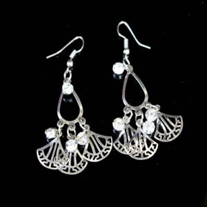 Lite Weight Fan Shaped Dangler Earrings