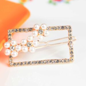 Cute Rectangle with Pearl Flowers Minimalist Hair Clip