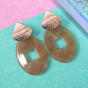 Elegant Ovel Shaped Gold Western Earrings