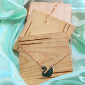 Elegant Rose Gold Plated Dark Green Swan Chain