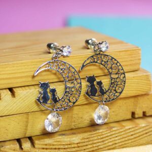 Trendy Twin Kitty Silver Dangler Earrings