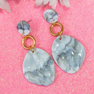 Stunning Gold Plated Grey Western Dangler Earrings