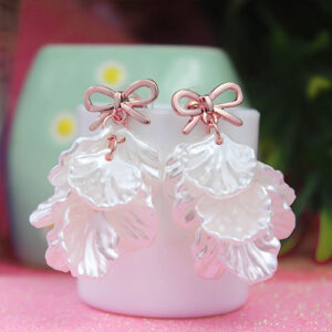 Stunning Rose Gold-Plated Bowtie Seashell Dangler Earrings