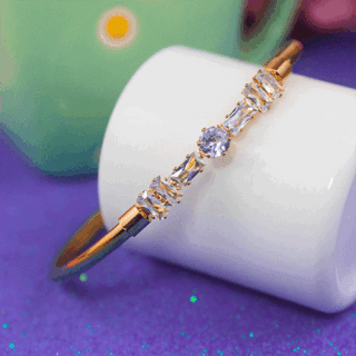 Shiny AD Stone Gold Bracelet