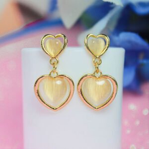 Lovely Heart Shaped Gold Dangler Earrings